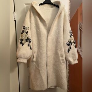 Soft Floral Embroidery Coat